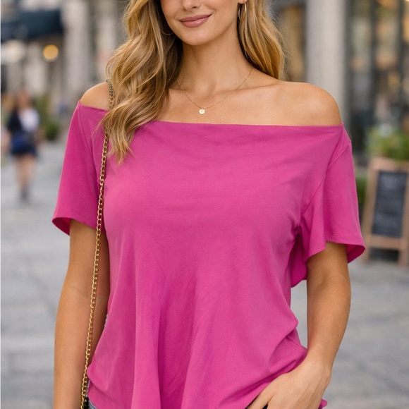 Trina Turk Women’s Off-The-Shoulder Blouse L 15876 - Picture 3 of 3